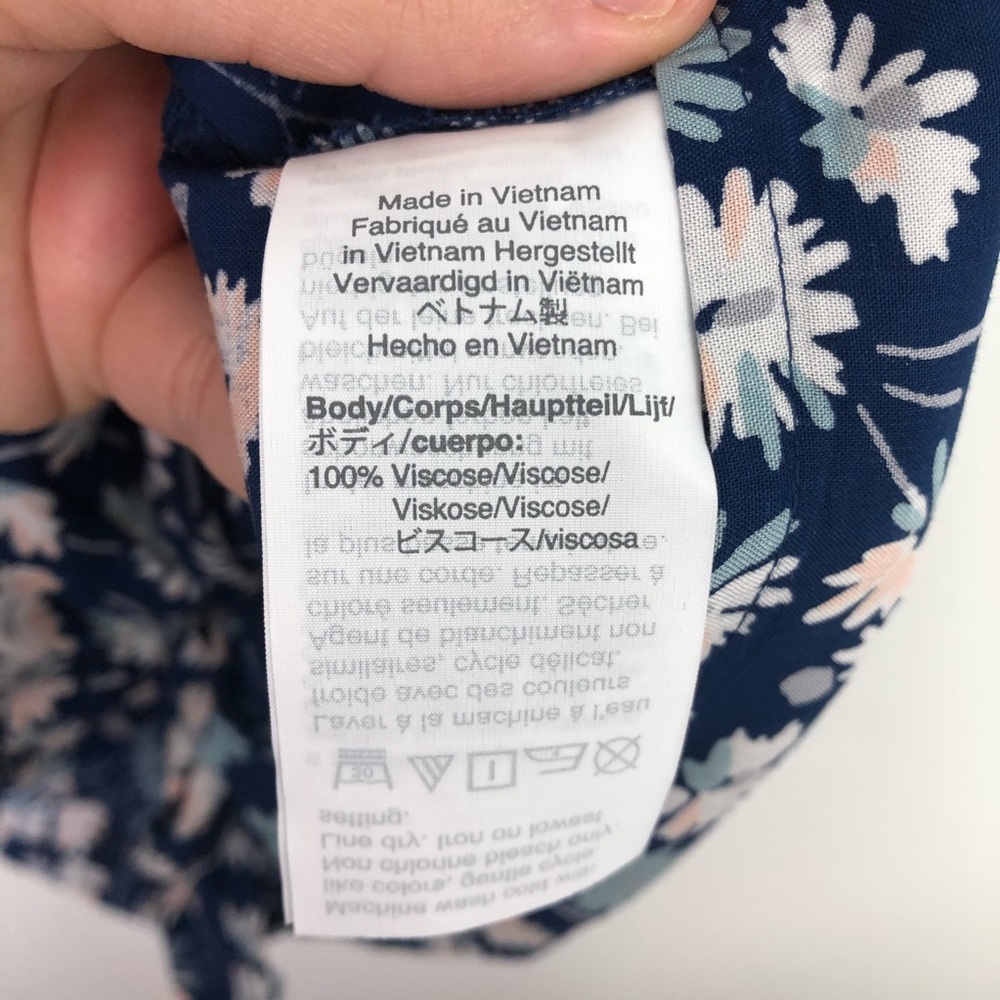 Madewell Novel Tie-Front Top in French Floral Blue - Picture 10 of 11